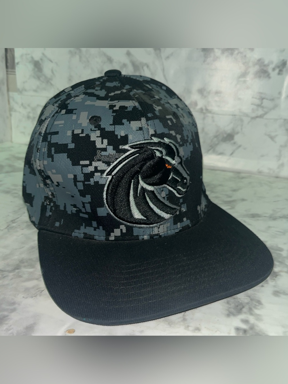 Zephyr Baseball Boise State Bronco Black Camo Hat Cap Size 7 5/8